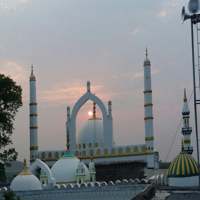 Sultanul Mashaikh Hazrat Khwaja Shaikh Burhanuddin Aulia Garib(RH) Dargah.